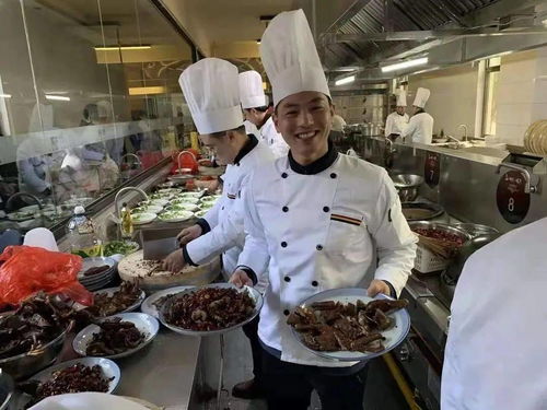年味濃，溫情更濃 用暖心服務(wù)點(diǎn)亮每一場(chǎng)年會(huì)